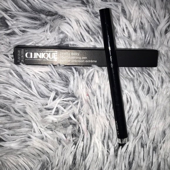 Clinique Other - Clinique pretty easy liquid eyelining pen